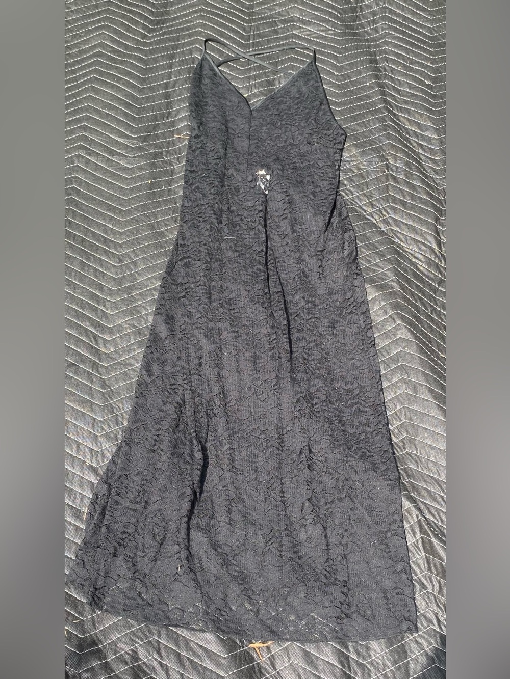 Elegant Black Lace Slip Chemise with V-Neck